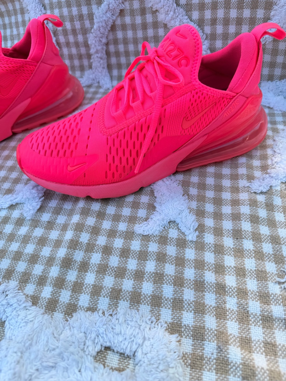 Women’s Pink Nike Air Max 270 - Picture 4 of 11